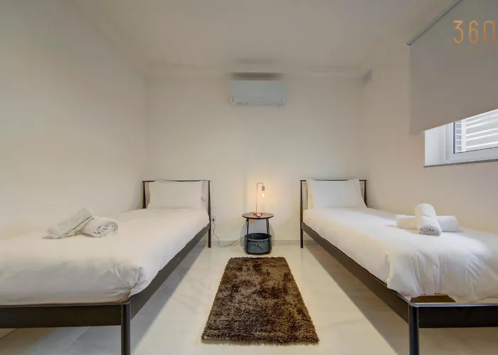 Brand New, Fully Equipped 2br In Qawra By 360 Estates