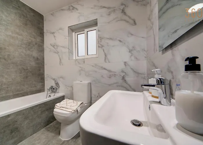 Brand New, Fully Equipped 2br In Qawra By 360 Estates *